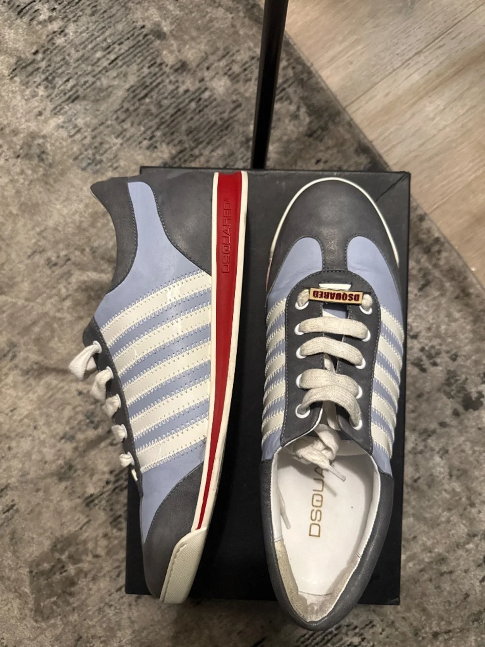 Dsquared Shoes - Picture 2 of 2